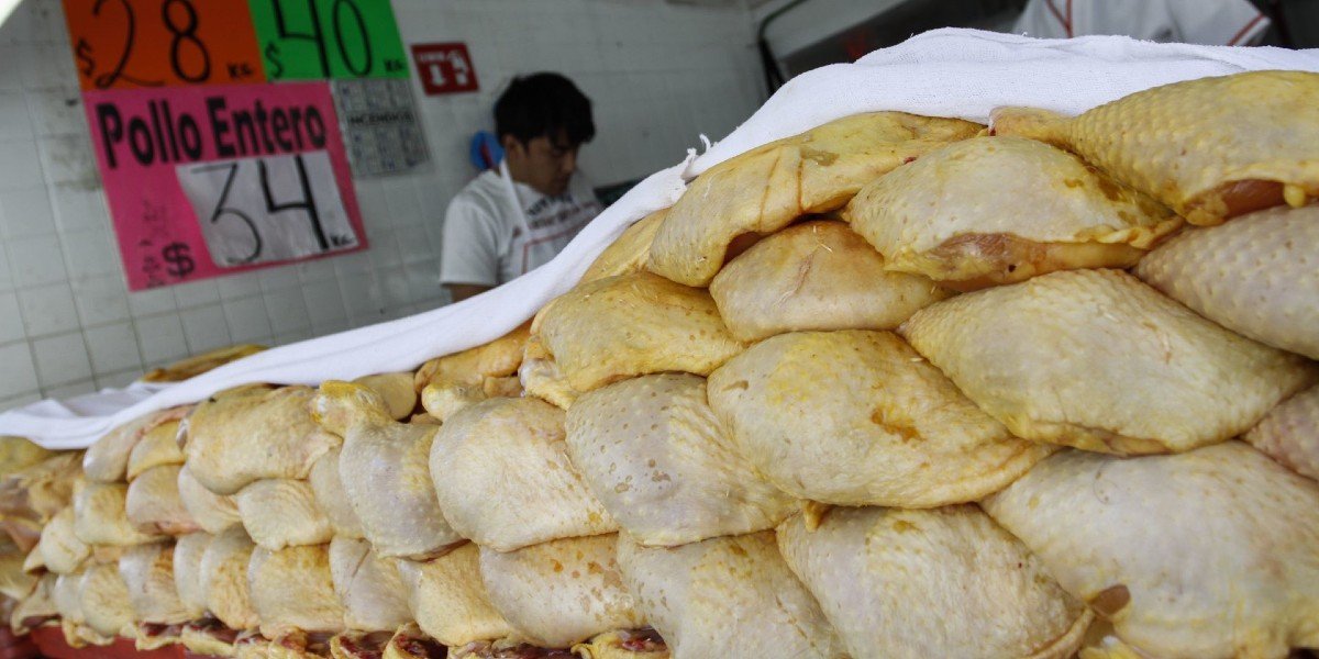 Líder de transportistas en Guerrero señalado de nexos con crimen para ‘fijar’ precio del pollo