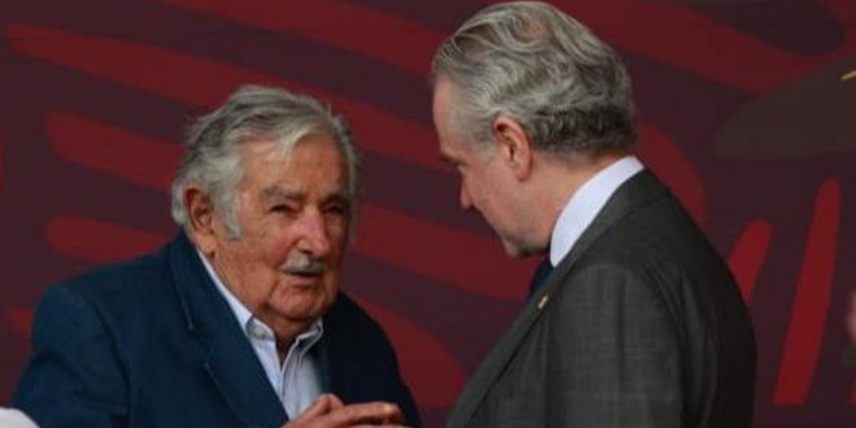 Santiago Creel presume mensaje de José Mujica: ser opositor, habla bien de usted