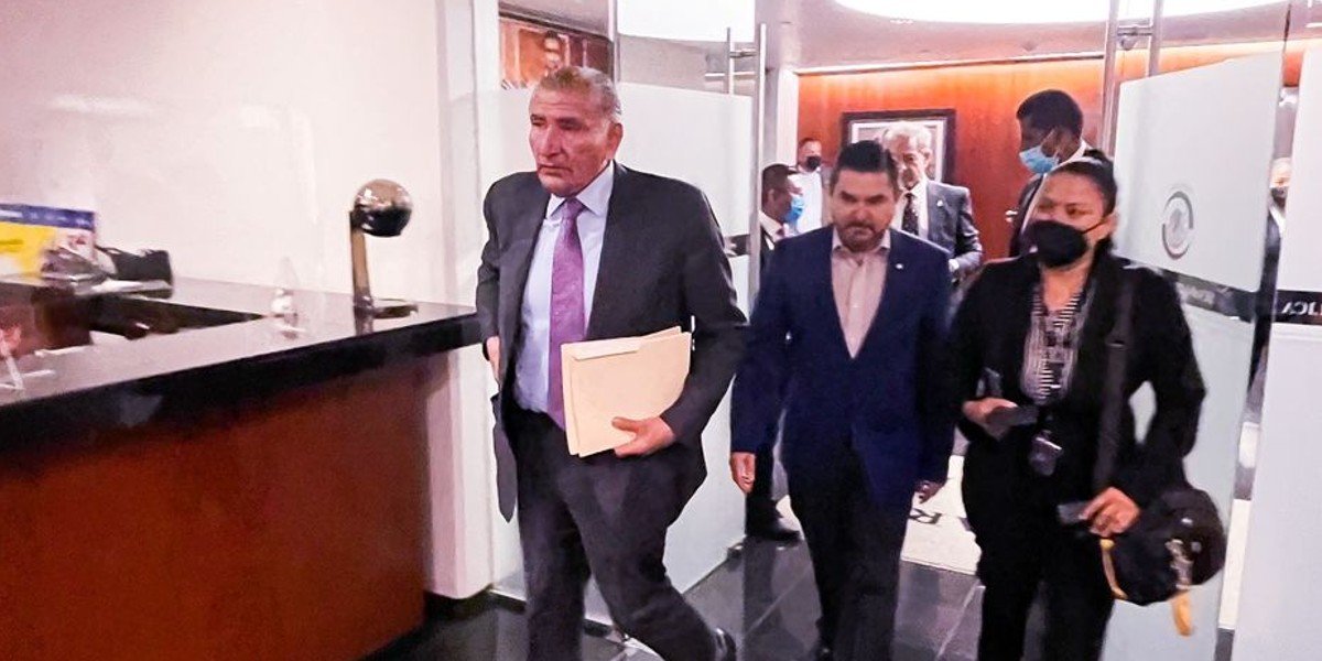 Opera Adán Augusto López en el Senado por reforma a la permanencia de la Guardia Nacional
