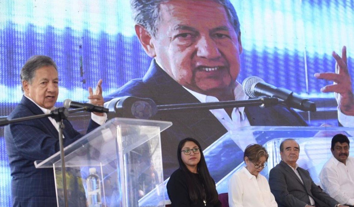 Higinio Martínez asegura que el cambio de gobierno no significa felicidad, se requiere mucho más