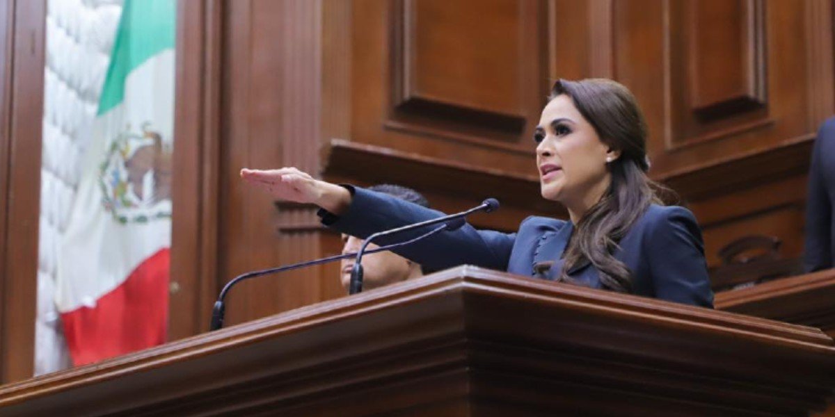 Teresa Jiménez es la primera mujer en gobernar Aguascalientes, acto reúne a ‘Alito’ y Marko Cortés