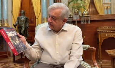 AMLO celebra que Tribunal Electoral no 'prohibiera' su nuevo libro: 'perdió la censura'