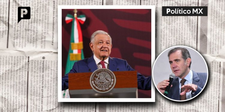 AMLO se burla del INE y Lorenzo Córdova ante posible suspensión 'mañaneras'