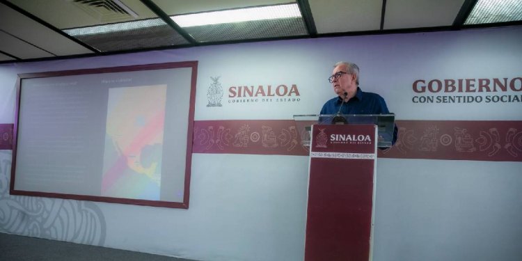 Rocha Moya invita a observar el próximo eclipse solar del 8 de abril