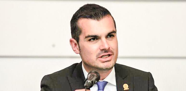 Diputado del PAN se lanza contra AMLO, lo acusa de ser un ‘mentiroso y embustero serial’ por precios de la gasolina
