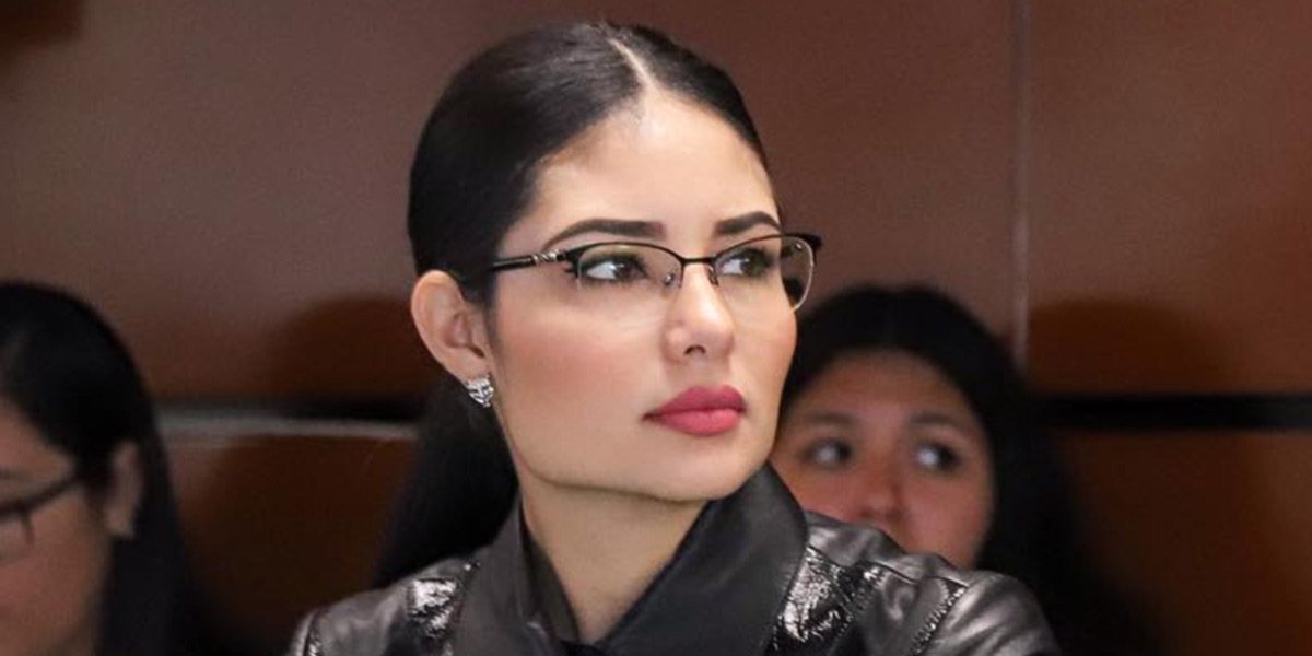 Geraldine Ponce desmiente que su madre gane casi 100 mil pesos en municipio de Tepic