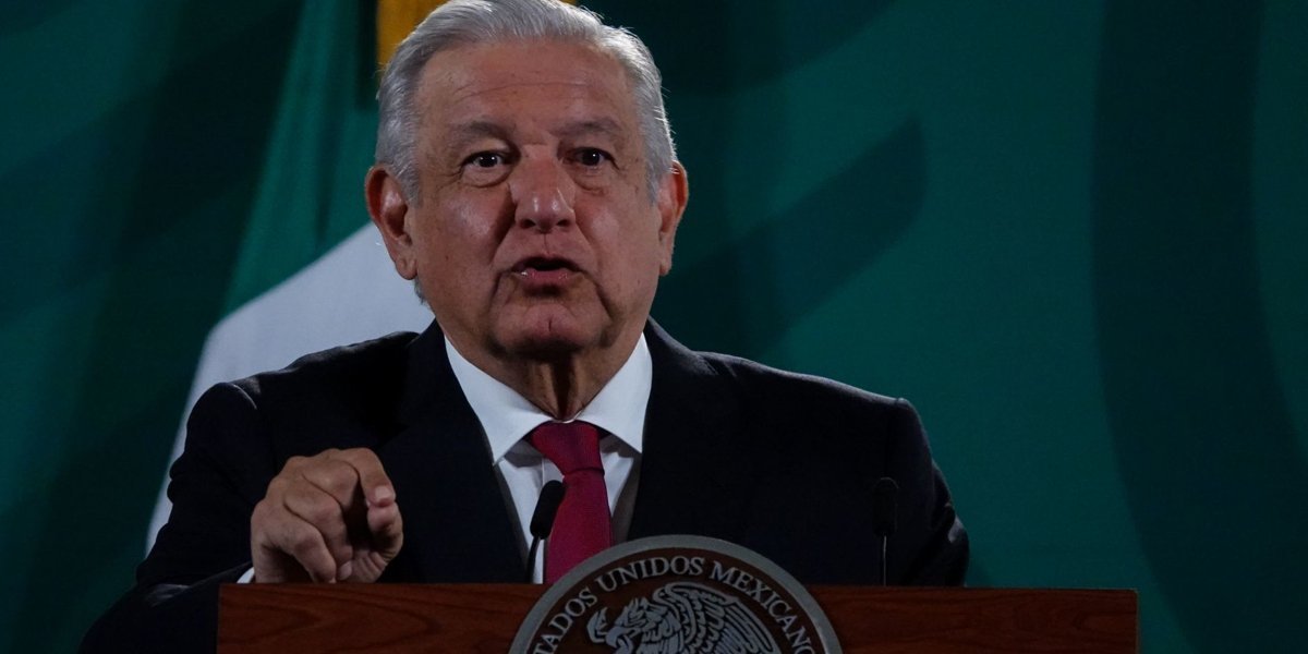 ¿Cuánto de la mañanera dedicó AMLO a vacunación de 15 a 17 años, reunión con diputados y congresistas de EUA?
