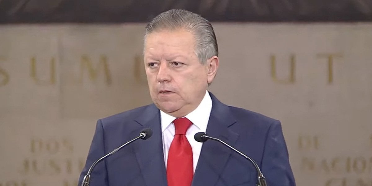 Arturo Zaldívar asegura que compromiso de PJF es consolidar una defensoría de calidad