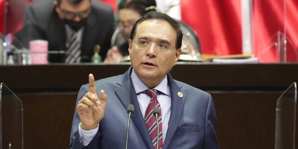 Benjamín Robles buscaría ir por Oaxaca con el PT