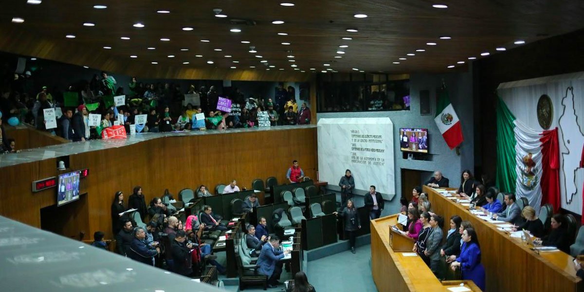 En el Congreso de Nuevo León podría haber un brote de COVID-19