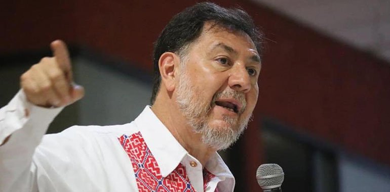 Panistas se lanzan contra Noroña; lo llaman ‘changoleón legislativo’ y ‘homínido noroñapitecus’